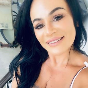 Meet your Posher, Tami